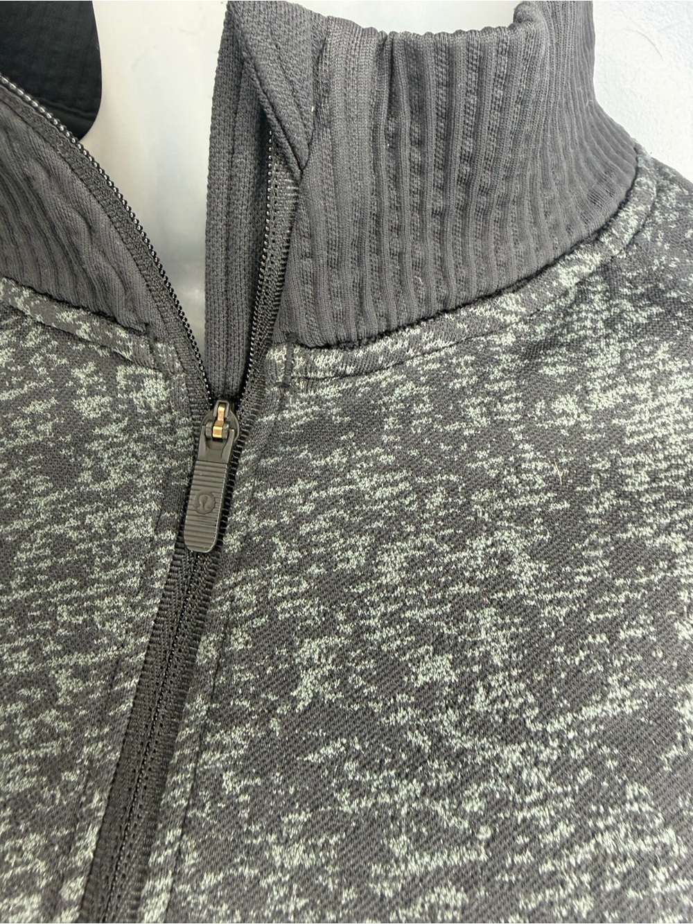 LULULEMON Rest Less Pullover - Picture 5 of 10